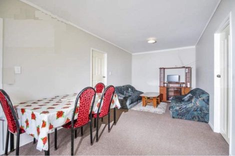 Photo of property in 6 Gloaming Place, Conifer Grove, Takanini, 2112