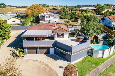 Photo of property in 28 Heatherlea Heights, Feilding, 4702
