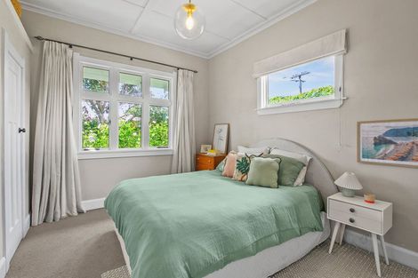 Photo of property in 24 Stoke Street, Westown, New Plymouth, 4310