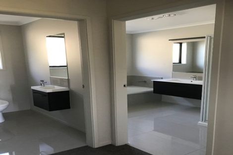 Photo of property in 69 Sentinel Avenue, Omokoroa, 3114