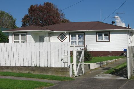 Photo of property in 2/129 Tui Road, Papatoetoe, Auckland, 2025