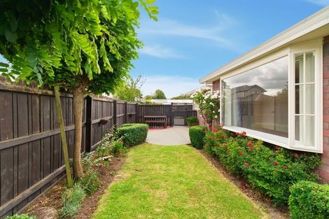 Photo of property in 4/12 Frankleigh Street, Somerfield, Christchurch, 8024