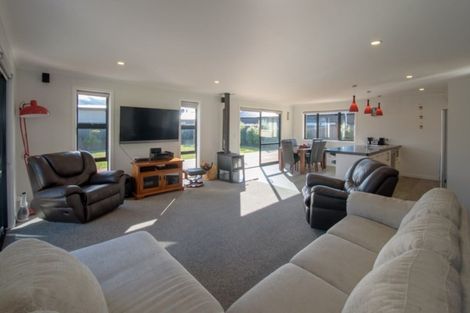 Photo of property in 18 Magnetic Place, Cromwell, 9310