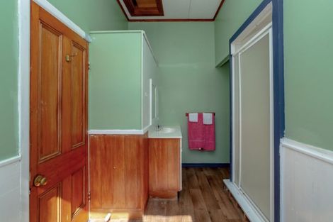 Photo of property in 98 Fox Street, Featherston, 5710