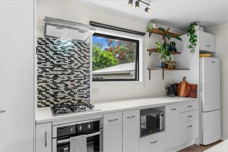 Photo of property in 8 Dey Street, Mangawhai Heads, Mangawhai, 0505