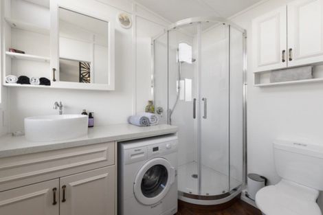 Photo of property in 184 Paetawa Road, Peka Peka, Waikanae, 5391