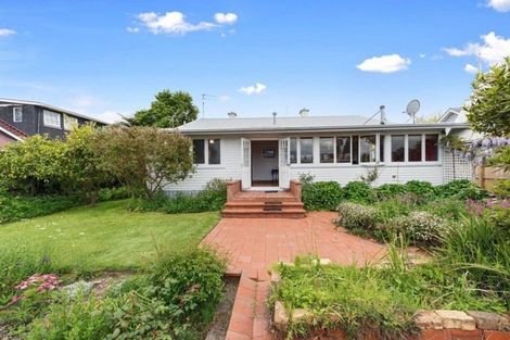 Photo of property in 72 Wellington Street, Hamilton East, Hamilton, 3216