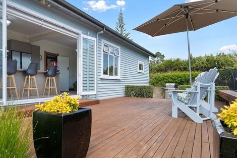 Photo of property in 9b Portland Drive, Mangorei, New Plymouth, 4312