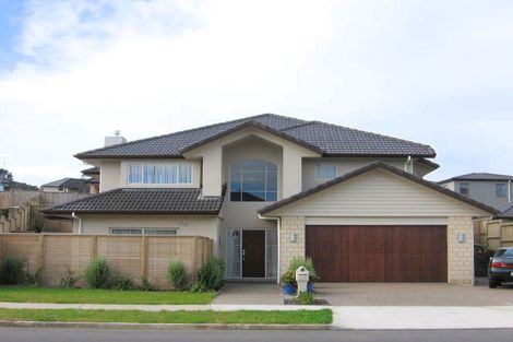 Photo of property in 116 Middlefield Drive, Flat Bush, Auckland, 2016