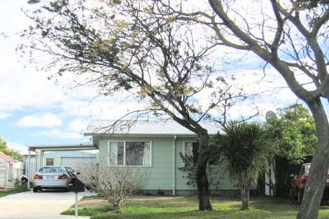 Photo of property in 30 Atherfold Crescent, Greenmeadows, Napier, 4112