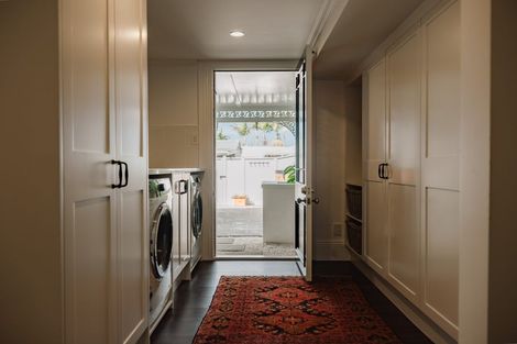 Photo of property in 31 Richmond Avenue, Northcote Point, Auckland, 0627