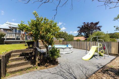 Photo of property in 16 Bulteel Street, New Plymouth, 4310