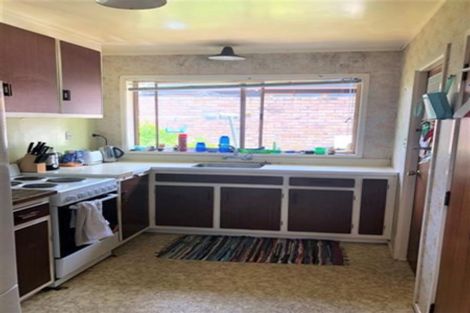 Photo of property in 1/103 Glenmore Road, Sunnyhills, Auckland, 2010