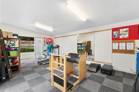 Photo of property in 143 Queen Street, Pukekohe, 2120
