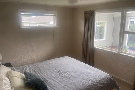 Photo of property in 19 Fisher Place, Carterton, 5713