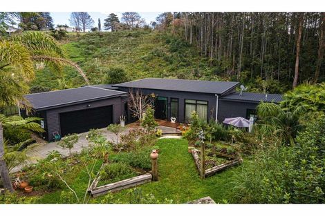 Photo of property in 21 Alderton Drive, Kerikeri, 0230