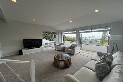 Photo of property in 17a Beach Road, Manly, Whangaparaoa, 0930