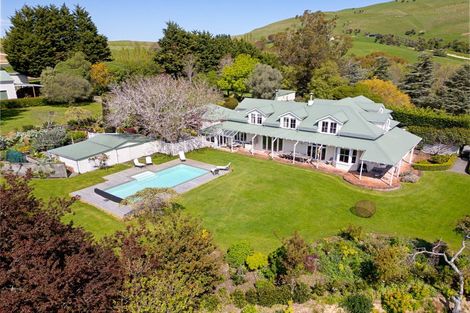 Photo of property in 8 Maungahina Road, Te Ore Ore, Masterton, 5886