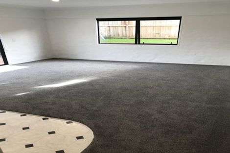 Photo of property in 6 Ferntree Terrace, West Harbour, Auckland, 0618
