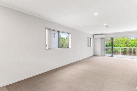 Photo of property in 11/46 Carlos Drive, Flat Bush, Auckland, 2016