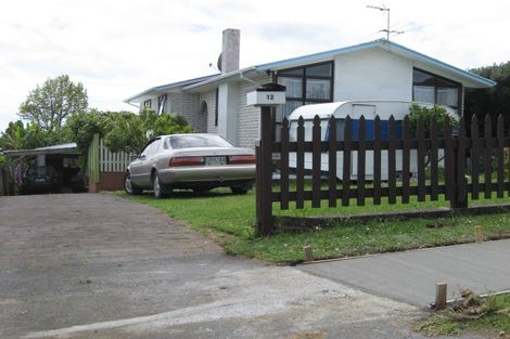 Photo of property in 12 Leeson Place, Mangere, Auckland, 2022
