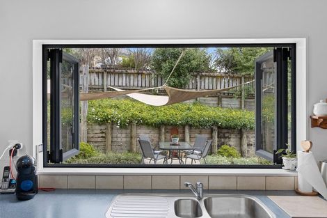 Photo of property in 16 Dorchester Place, Nawton, Hamilton, 3200