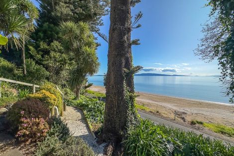 Photo of property in 250 Thames Coast Sh25 Road, Thornton Bay, Thames, 3575