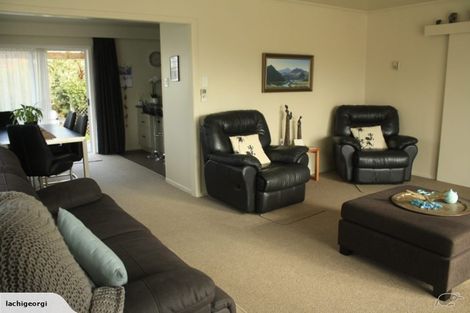 Photo of property in 16 Hall Crescent, Taumarunui, 3920