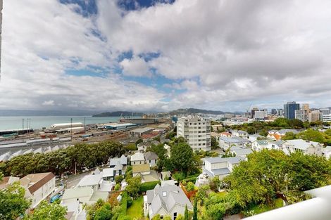 Photo of property in Grosvenor Flats, 19 Cottleville Terrace, Thorndon, Wellington, 6011