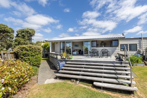Photo of property in 98 Harper Road, Waimarama, 4294