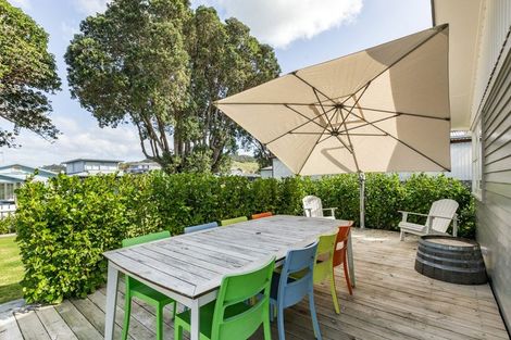 Photo of property in 34 Ocean View Road, Waihi Beach, 3611