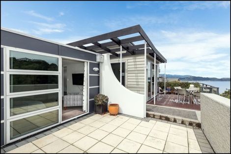 Photo of property in 49 Lohia Street, Khandallah, Wellington, 6035
