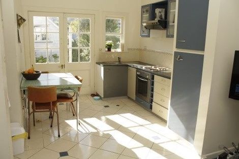 Photo of property in 14 Thompson Street, Mount Cook, Wellington, 6011