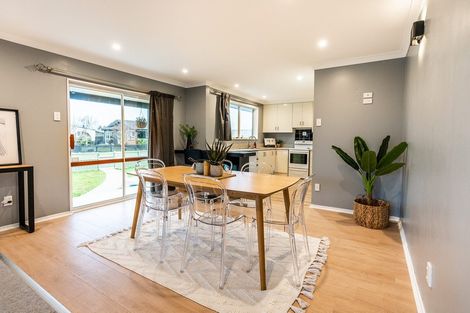 Photo of property in 37 Waterford Drive, Winton, 9720