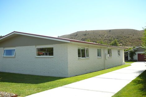 Photo of property in 128 Hazlett Street, Clyde, 9330