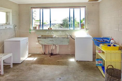 Photo of property in 23 Ruanui Street, Himatangi Beach, Foxton, 4891