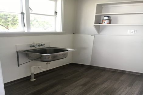 Photo of property in 24 Sare Crescent, Fairfield, Hamilton, 3214