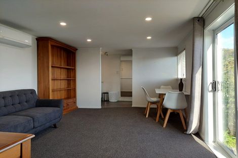 Photo of property in 10 Bisley Avenue, Moana, Nelson, 7011