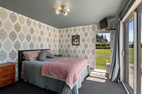 Photo of property in 18 Mchugh Crescent, Darfield, 7510