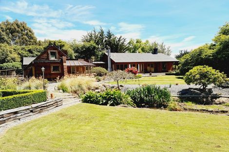 Photo of property in 16 Centre Bush Otapiri Road, Centre Bush, Winton, 9782