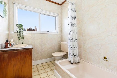 Photo of property in 259 Bower Avenue, North New Brighton, Christchurch, 8083