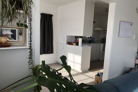 Photo of property in 54 Mark Avenue, Paparangi, Wellington, 6037