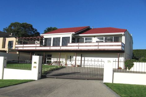 Photo of property in 14 Icarus Place, Half Moon Bay, Auckland, 2012