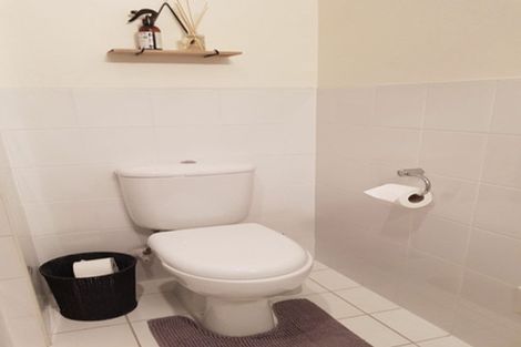 Photo of property in The Rennaissance, 7i/18 Ronwood Avenue, Manukau, Auckland, 2104