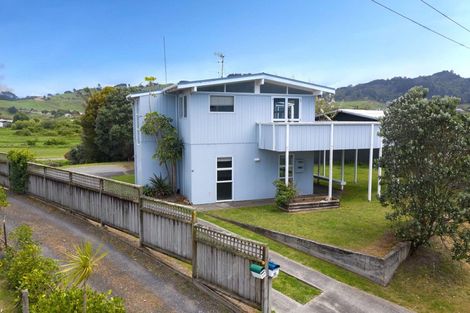 Photo of property in 30 Hillview Road, Waihi Beach, 3611