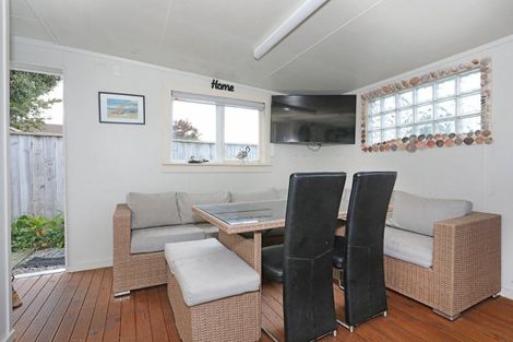Photo of property in 26 Kuku Street, Tangimoana, 4822