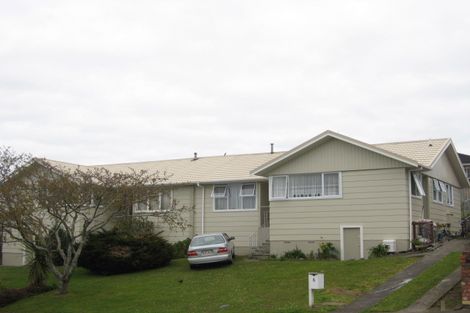 Photo of property in 6-6a Anson Place, Westown, New Plymouth, 4310