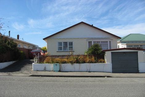 Photo of property in 45 Avenue Road, West End, Timaru, 7910