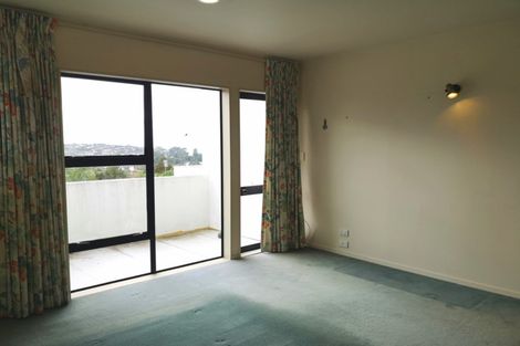 Photo of property in 1/13 Mizpah Road, Waiake, Auckland, 0630