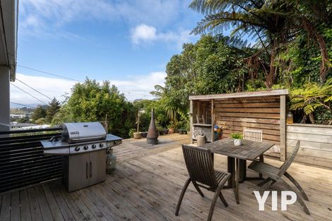 Photo of property in 26 Hollies Crescent, Johnsonville, Wellington, 6037